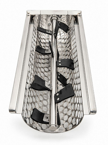 Комбайн с гребнеотделителем для отделения некондиционной ягоды